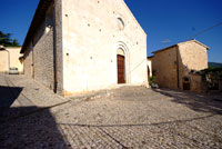 Piscina a fondo naturale